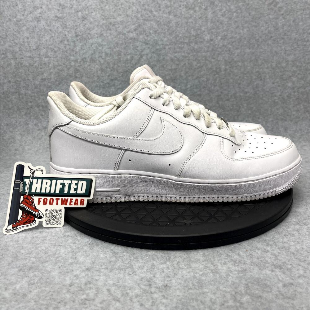 Nike Air Force 1 Low '07 White Men's Size 10.5 CW2288-111 A958